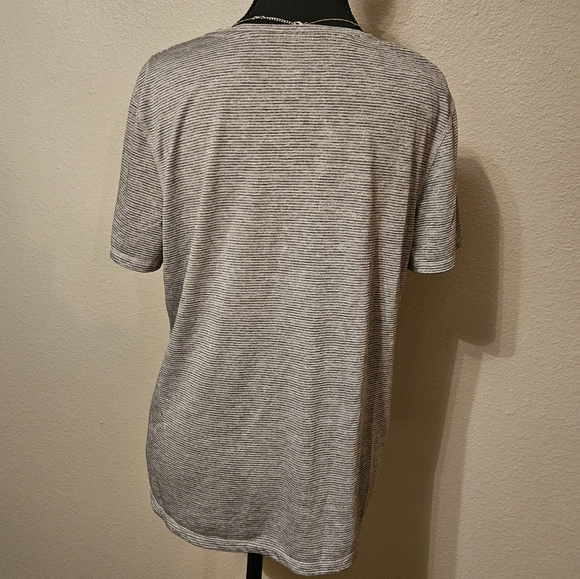 Athletic Works Women's Striped V-Neck Large Gray Short Sleeve Top - Picture 4 of 6